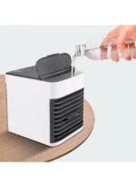 ⁦مبرد هواء فائق أرتيك آير بحجم صغير مزود بمنفذ USB أسود/ أبيض⁩ - الصورة ⁦3⁩